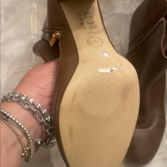 Michael Michael Kors Deep Tan platform Ankle Boots - Picture 2 of 11